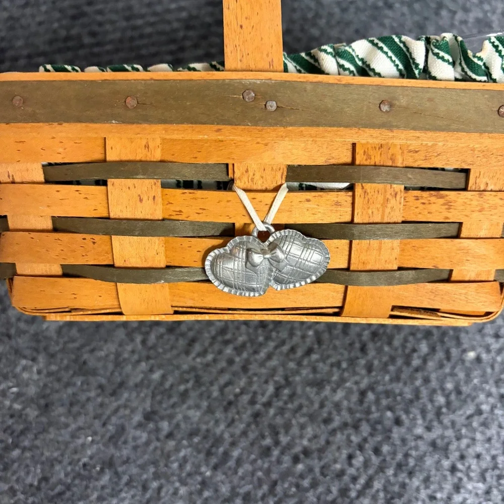 Longaberger 1997 Sweetheart Sweet Treats Basket Green Accent Liner Protector